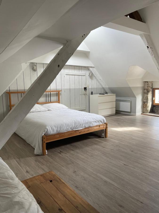 Yvana Au Coeur De La Ville Close Конкарно Экстерьер фото